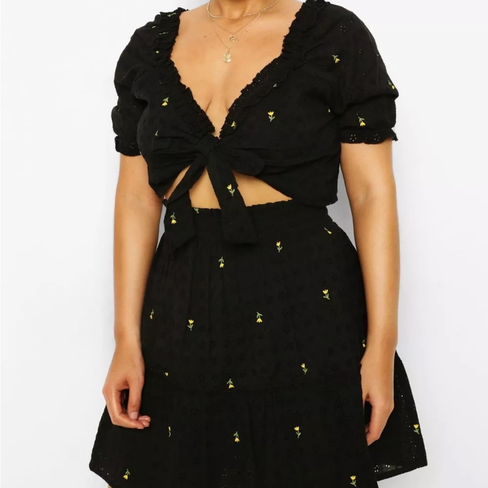 Boohoo 2 piece skirt set floral print